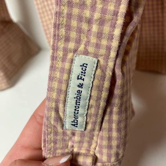 Abercrombie and Fitch Unisex Button Down - Picture 5 of 5
